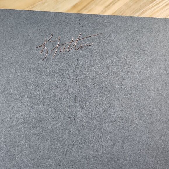 🔺️The Client by John Grisham Hardcover - Picture 4 of 5